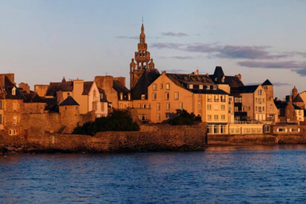 Maison Pres De La Plage Et De La Thalasso Роскоф Экстерьер фото